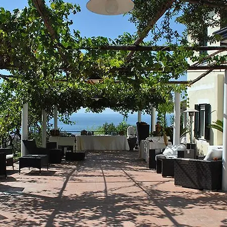 Farm stay Tenuta Le Fornacelle Torre del Greco